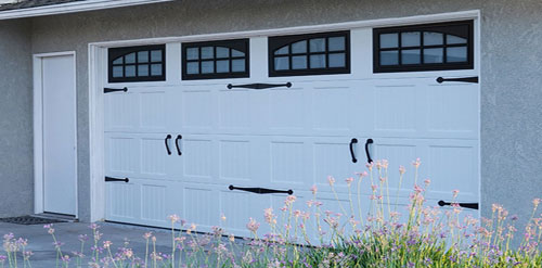 Carriage house short panel